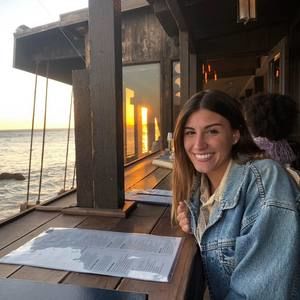 Meet your Posher, Ava